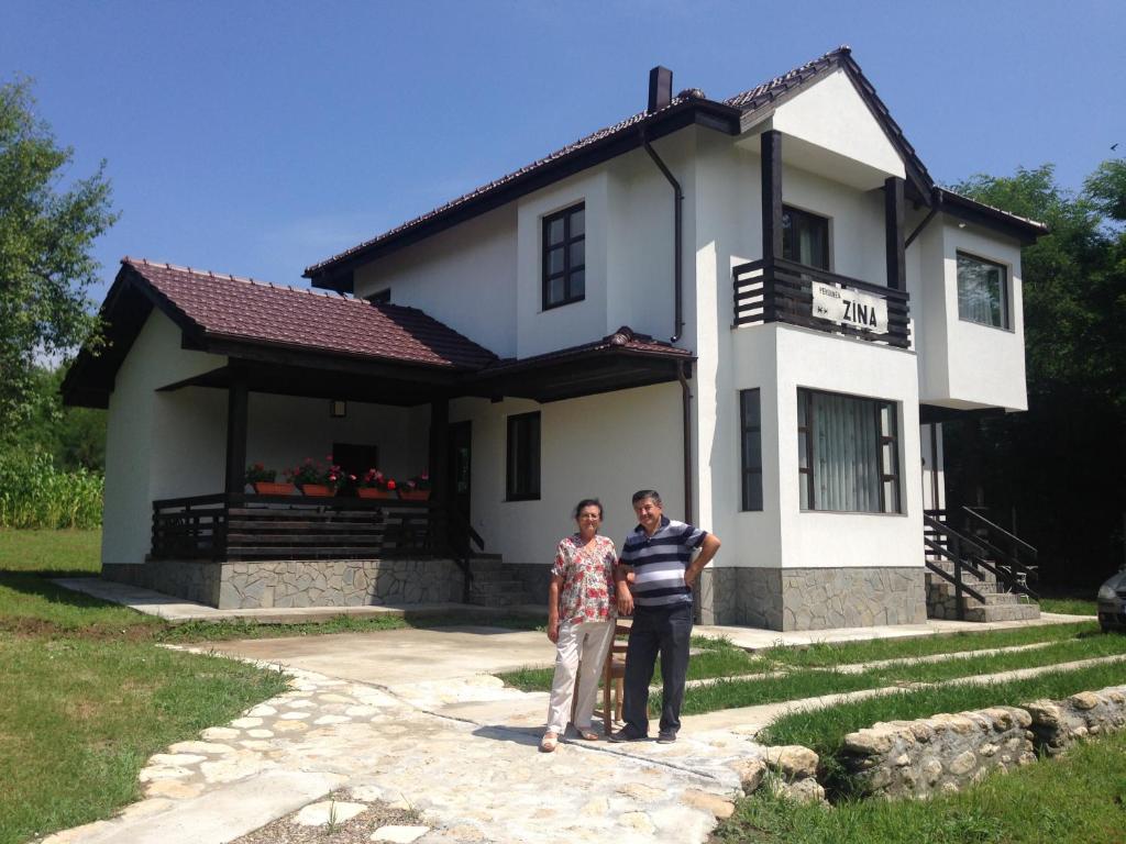 Το κτήριο όπου στεγάζεται  η βίλα