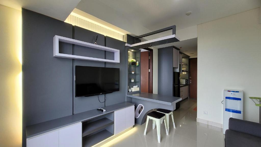 Palam Mansion at Meisterstadt Pollux Habibie Apartment - Deluxe One-Bedroom Apartment With Ocean View