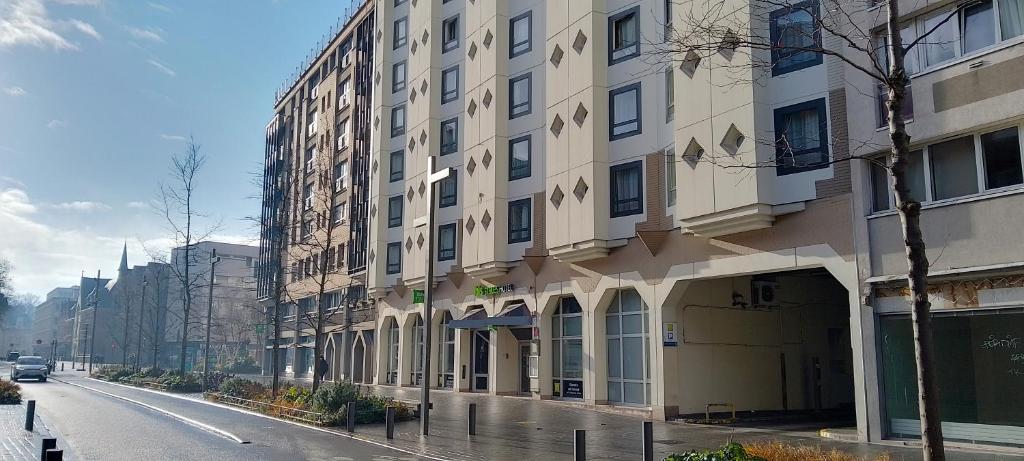 ibis Styles Lille Centre Gare Beffroi - Resim 6