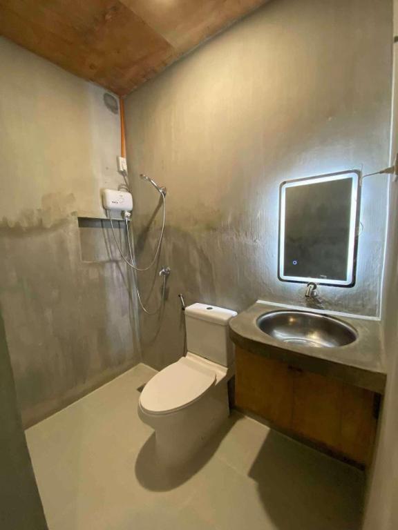 Koupelna v ubytování Ohayo Siargao