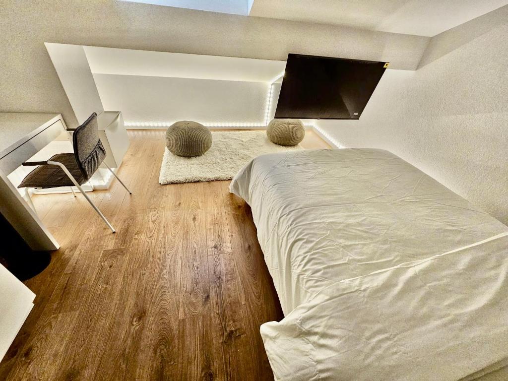 Cosy private room in Lausanne center - Resim 19