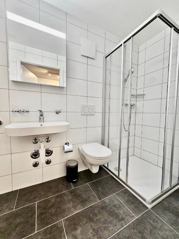 Cosy private room in Lausanne center - Resim 7