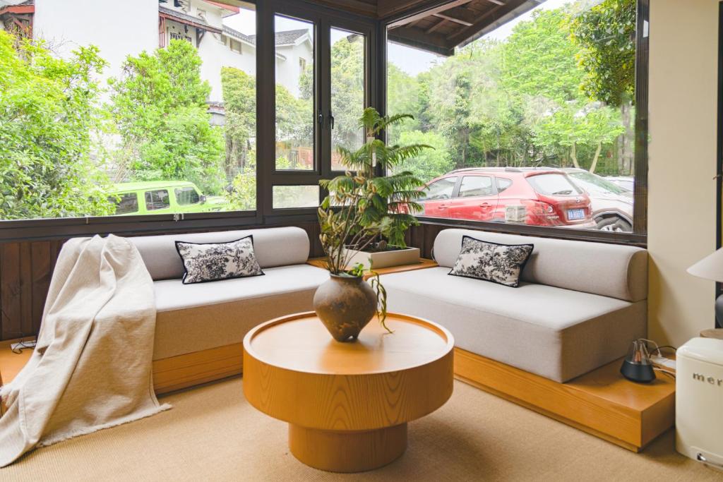 52 Designer B&B 휴식 공간