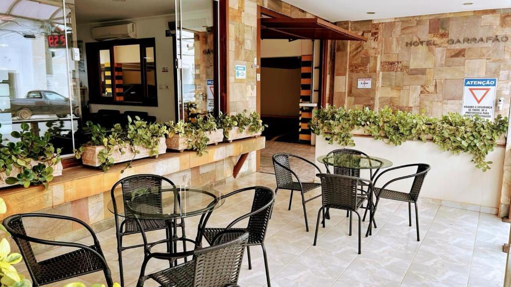 Εστιατόριο ή άλλο μέρος για φαγητό στο Hotel Garrafão - Rua Principal de Boituva