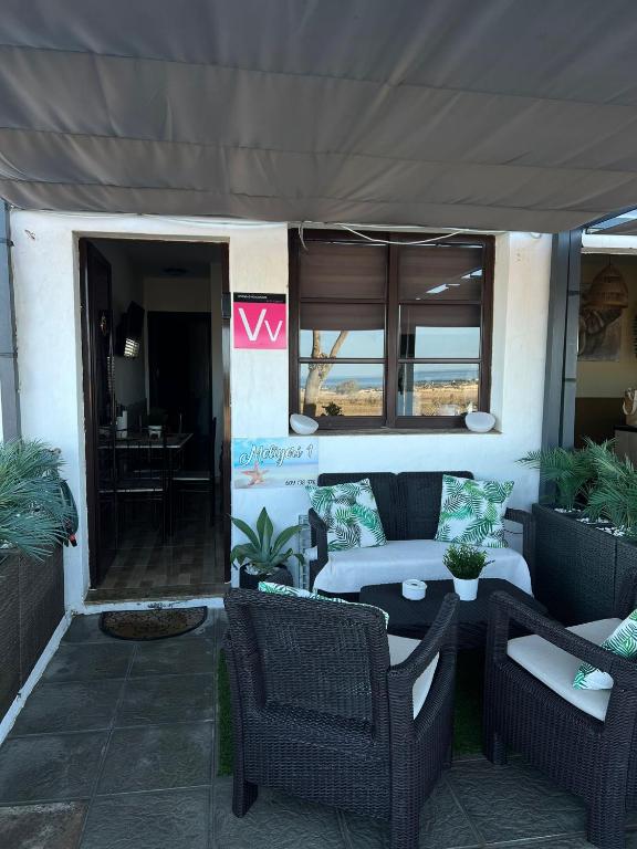 Posezení v ubytování Apartamento Meliyeri1 1ª línea de playa