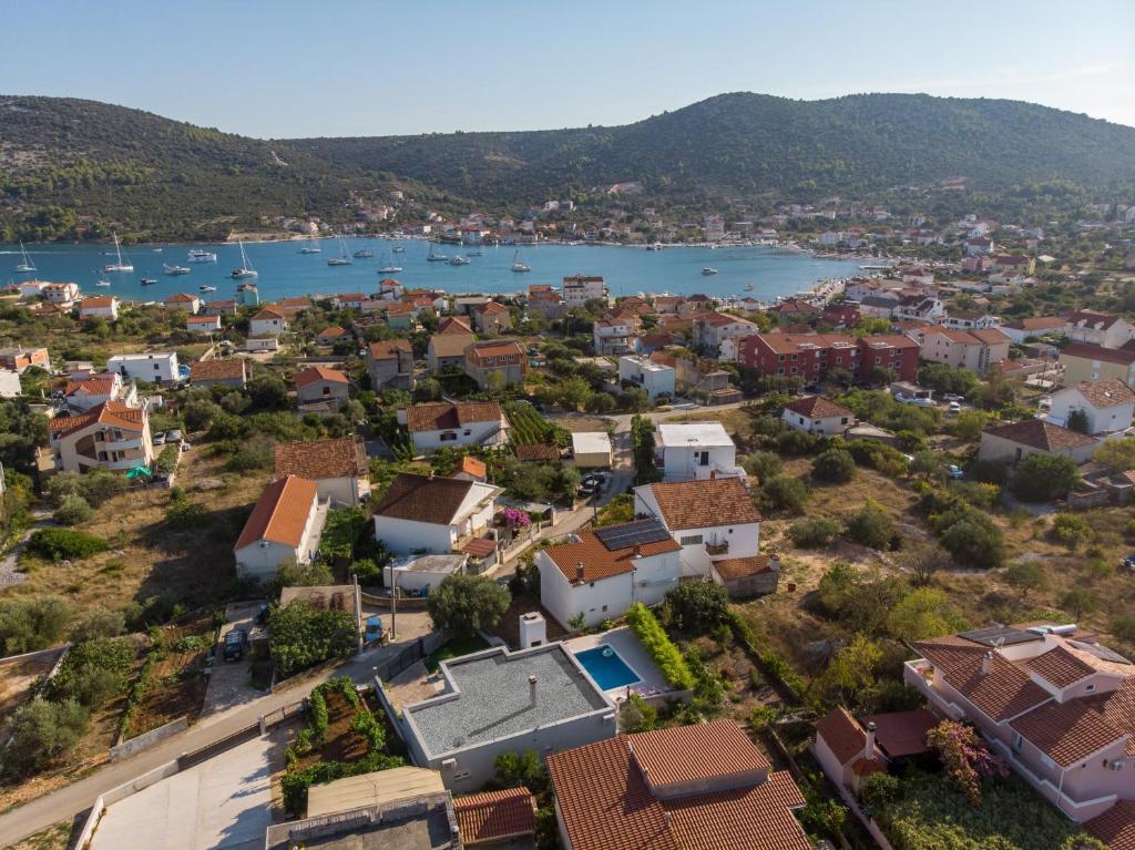 Príroda v okolí vily
