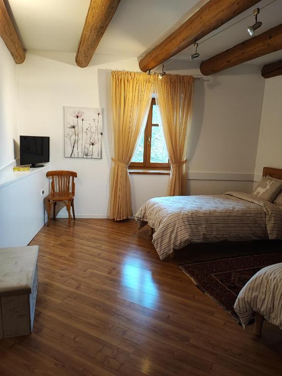 Maso BARISEI - Deluxe King Room
