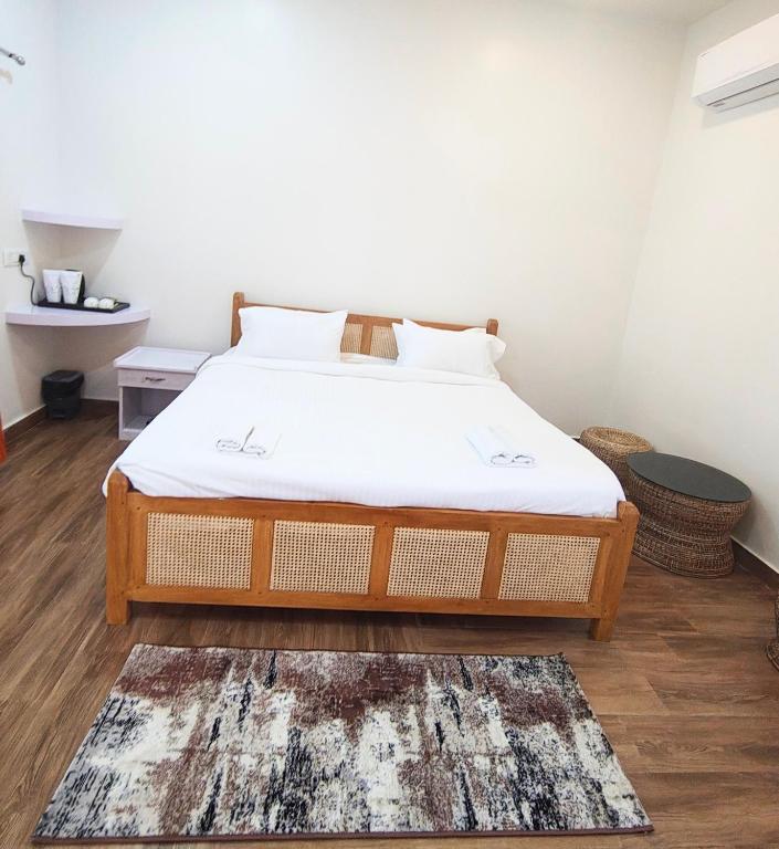 Manas Jungle Retreat - Doppelzimmer Mit Poolansicht