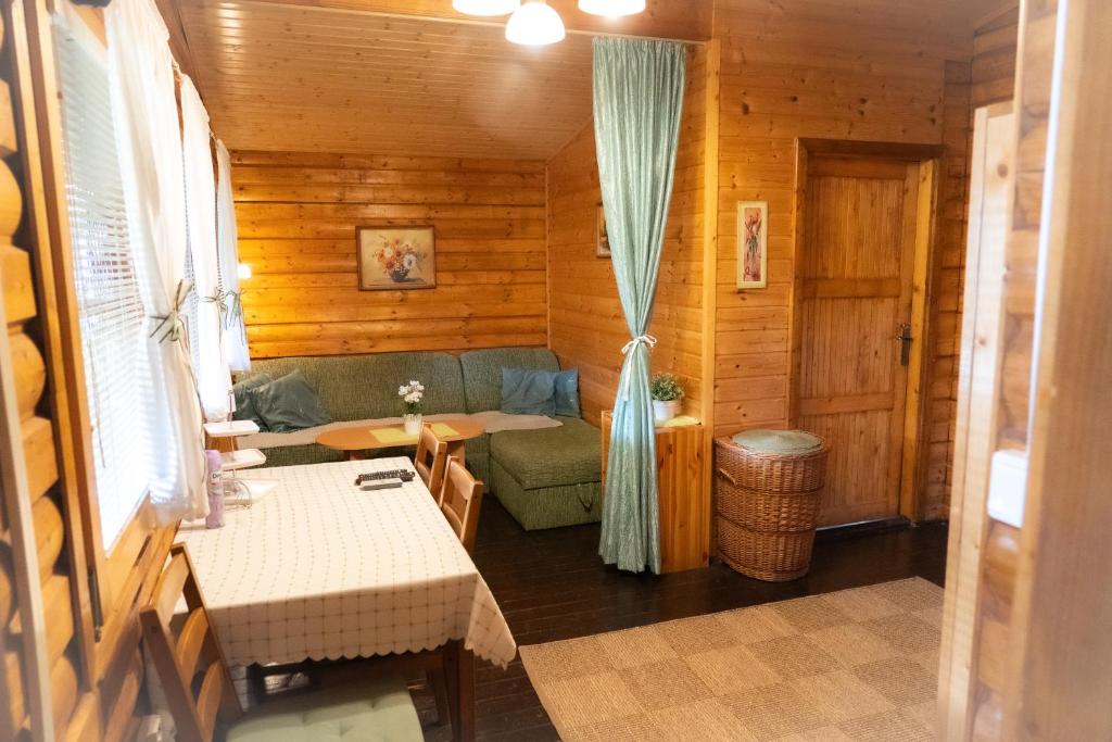 Posezení v ubytování Vadaš Relax house