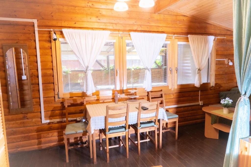 Fotografie z fotogalerie ubytování Vadaš Relax house ve Štúrově