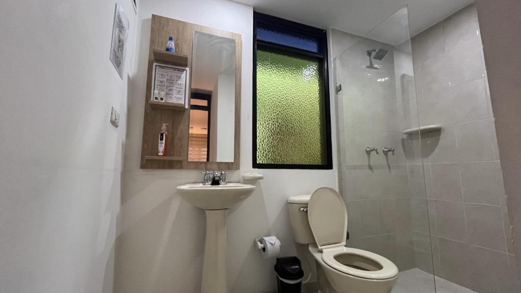 Koupelna v ubytování HOSTAL SEP7IMO ARTE