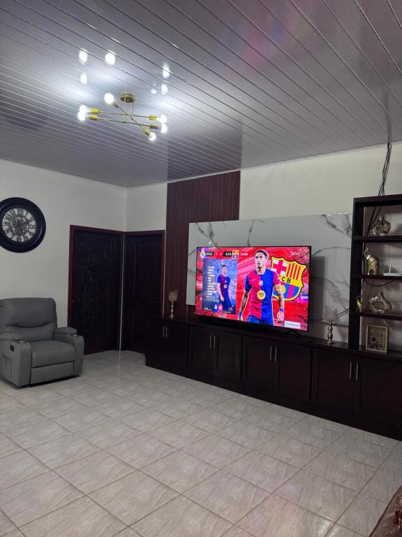 TV a/nebo společenská místnost v ubytování Esmes vacation home