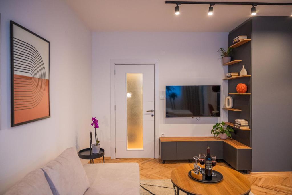 Μια τηλεόραση ή/και κέντρο ψυχαγωγίας στο Pelagonka Central Apartment