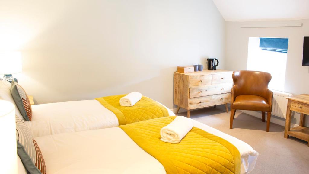 Manor House Hotel - Twin Room