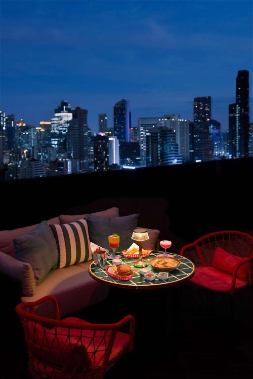 dusitD2 Samyan Bangkok - Resim 6