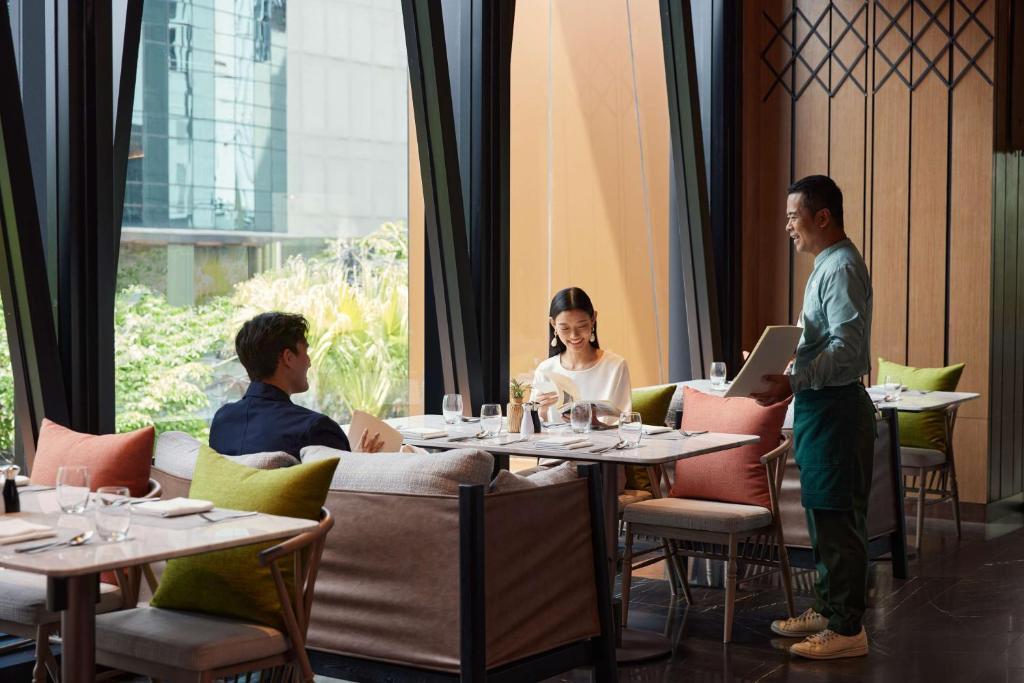 dusitD2 Samyan Bangkok photo