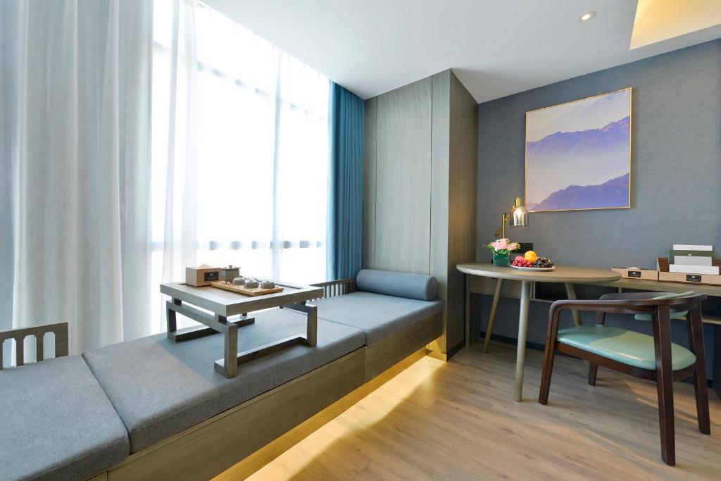 Mehood Lestie, Taiyuan South Railway Station - Elegante Tweelingzaal