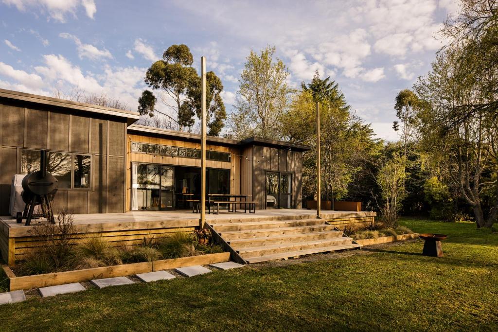Taman di luar Haumako - Mangawhai Heads Holiday Home