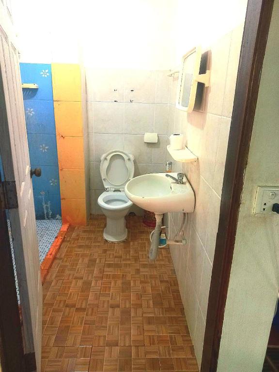 Koupelna v ubytování Jungle House Kep