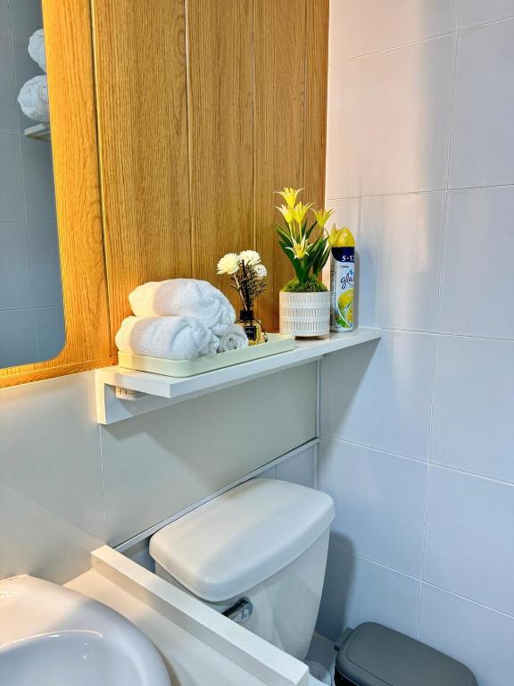 Koupelna v ubytování Lene Condominium Unit Rental
