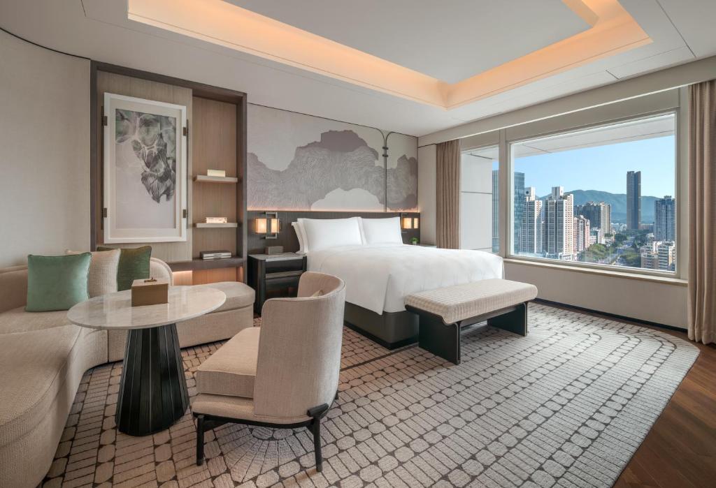 Postel nebo postele na pokoji v ubytování The Ritz-Carlton, Shenzhen