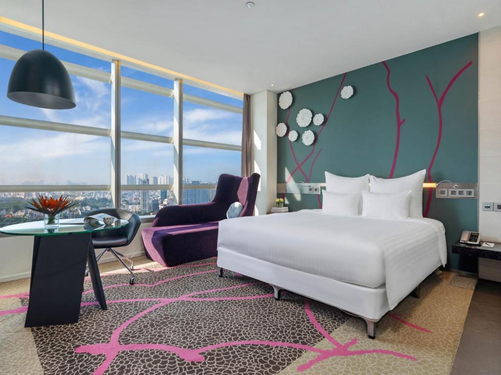 Phòng Executive có giường cỡ King với quyền lui tới Executive Lounge