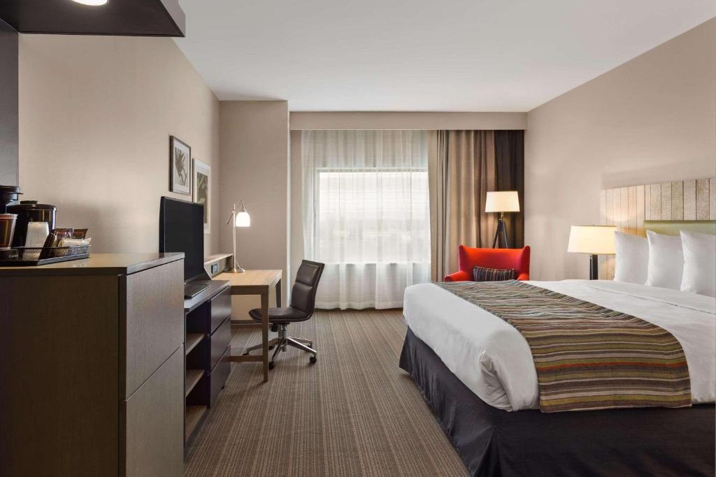 Country Inn & Suites by Radisson, Smithfield-Selma, NC photo