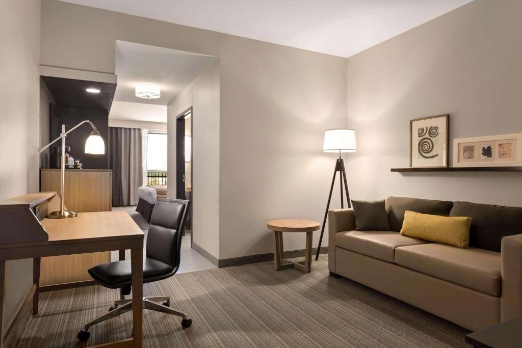 Country Inn & Suites by Radisson, Smithfield-Selma, NC, Smithfield ...