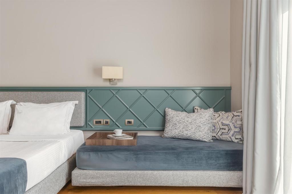 The Lake Hotel - Resim 26