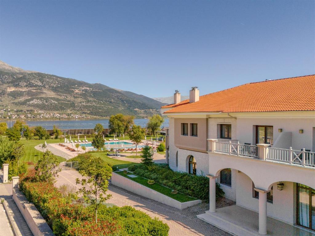 The Lake Hotel - Resim 6