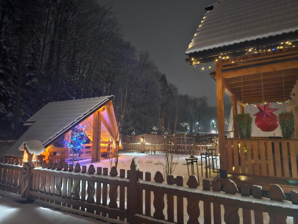 Budova, v ktorej sa dovolenkový dom nachádza