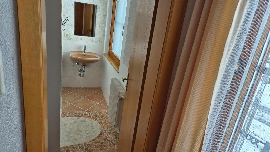 Kúpeľňa v ubytovaní Alina's DIY-Haus St.Jakob
