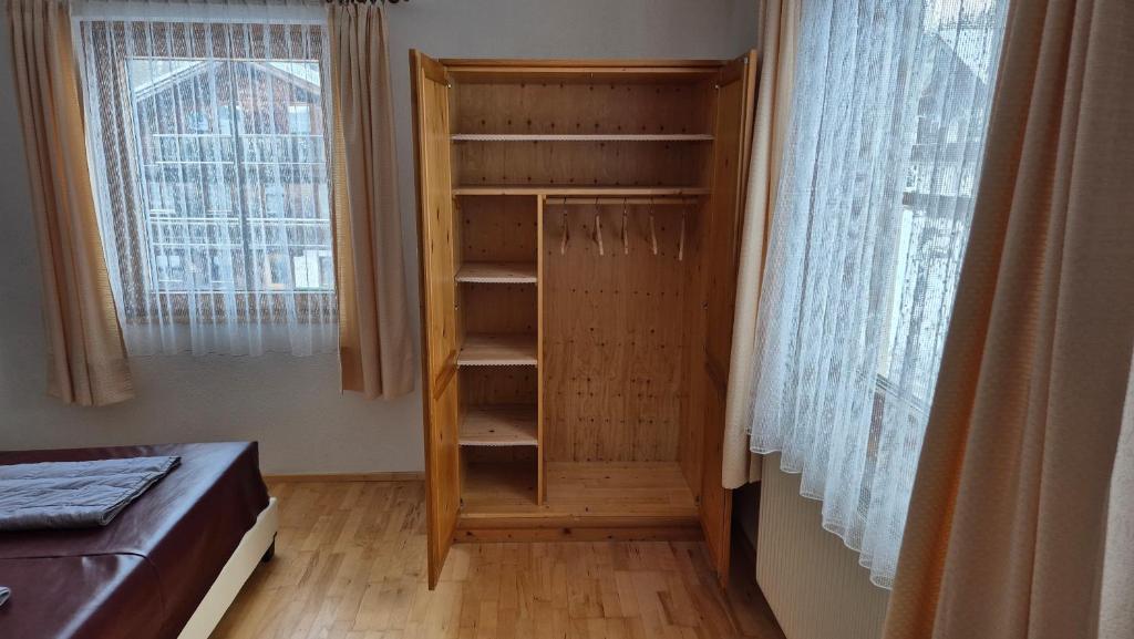 Posteľ alebo postele v izbe v ubytovaní Alina's DIY-Haus St.Jakob