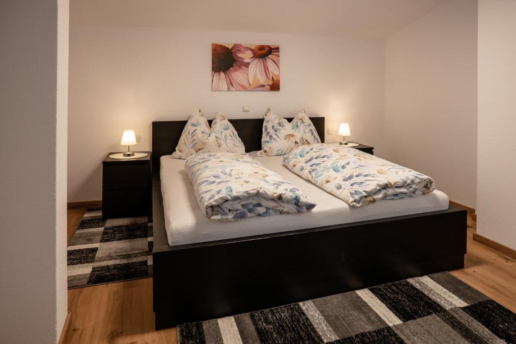 Postel nebo postele na pokoji v ubytování Gästehaus Schoder