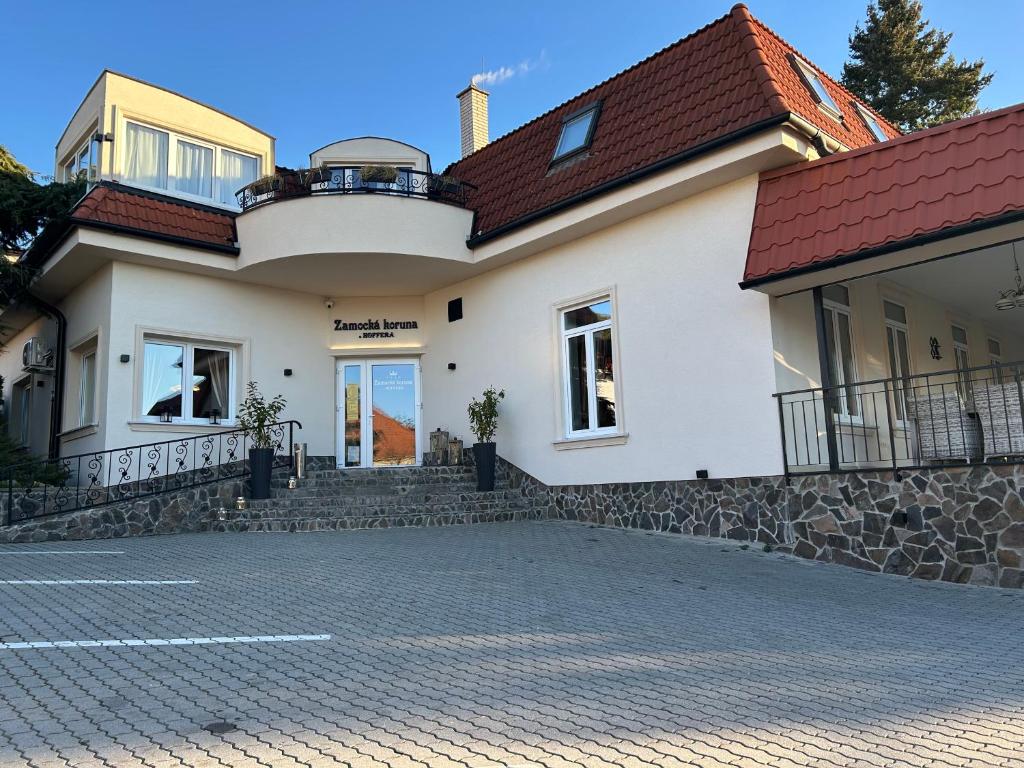 Budova, kde se hotel nachází