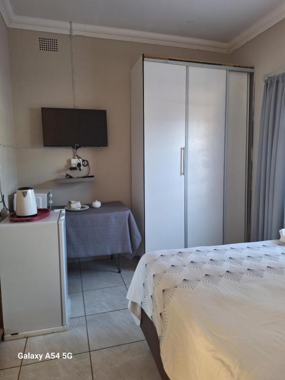 Gambar di galeri bagi Remedis Corner di Klerksdorp