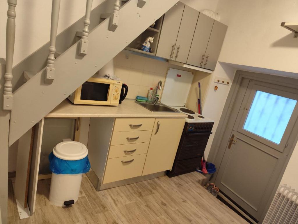 Kuchyň nebo kuchyňský kout v ubytování Kranai View