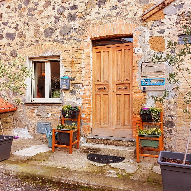 The building in which a vendégházakat is located