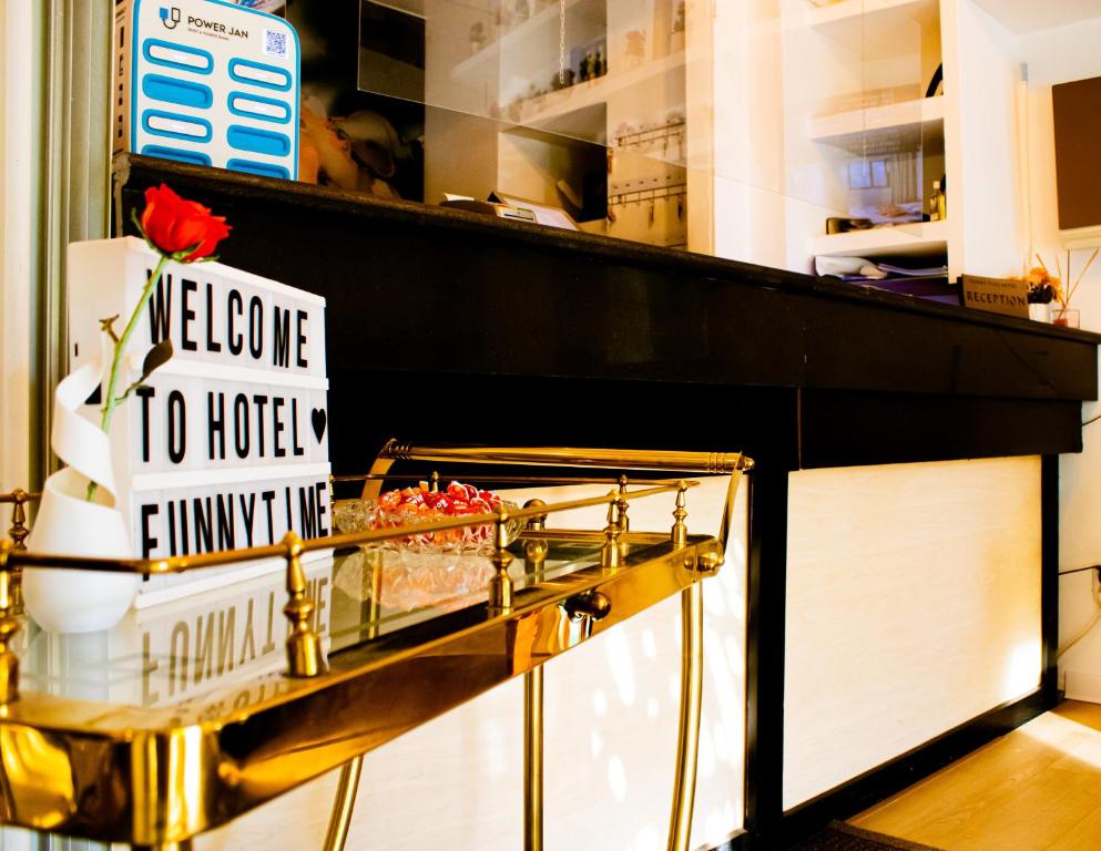 Certifikát, hodnocení, plakát nebo jiný dokument vystavený v ubytování Hotel Funnytime