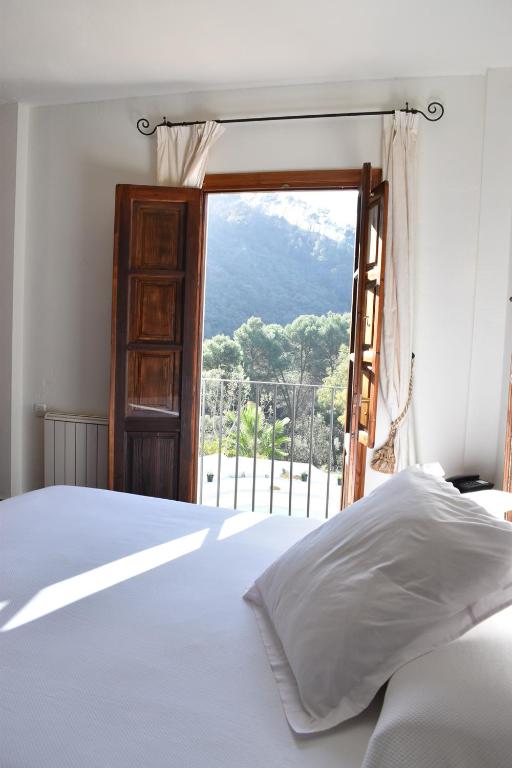 Hotel Humaina - Resim 42