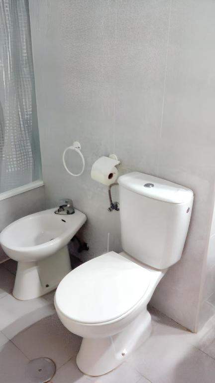 Kúpeľňa v ubytovaní Spacious Apartment in Isla Cristina near Beaches, 115 m²