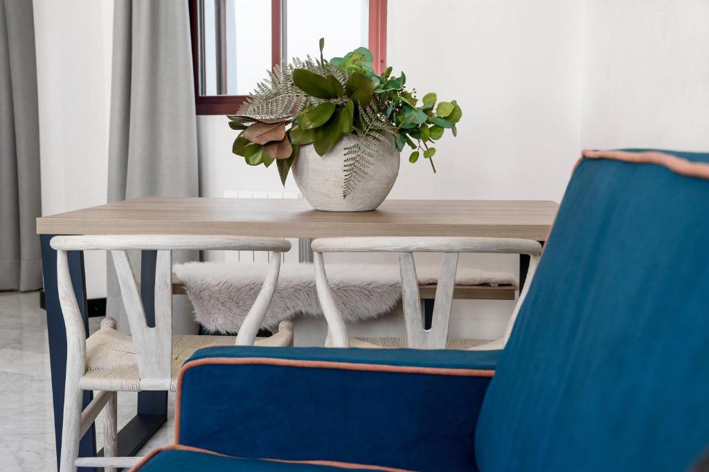 Hotel Aptos Alejandra Home by Maxi Hoteles - Resim 31