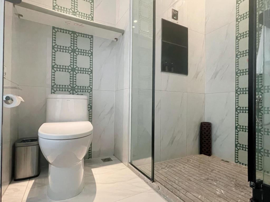 Koupelna v ubytování Lijiang MΛISON Hotel