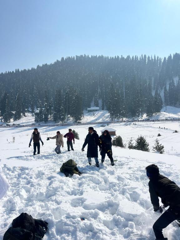 The Himalayan Nest v zimě