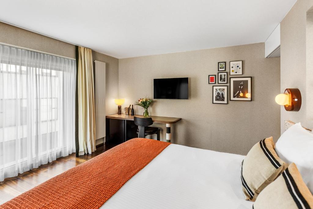Katil atau katil-katil dalam bilik di Hotel D - Basel - Fully Renovated 2025