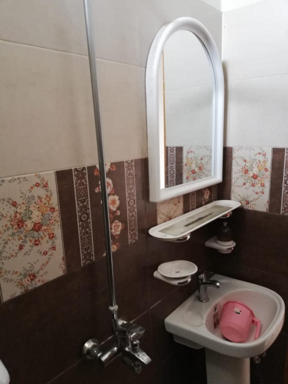 Fotografie z fotogalerie ubytování Husnain hostels Gujranwala v destinaci Lohiānwāla
