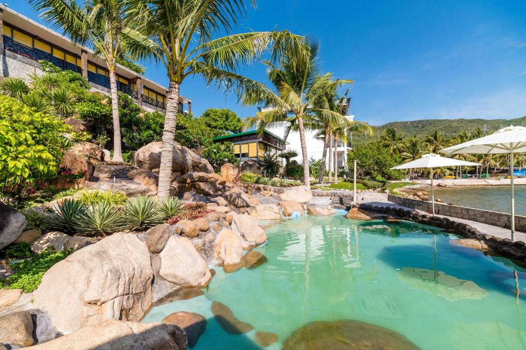 Bazén v ubytování Green Oasis Nha Trang Resort nebo v jeho okolí