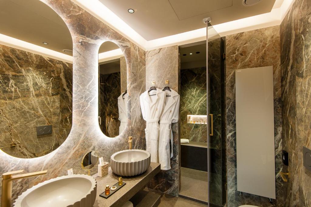 Hotel Delle Nazioni - Resim 42