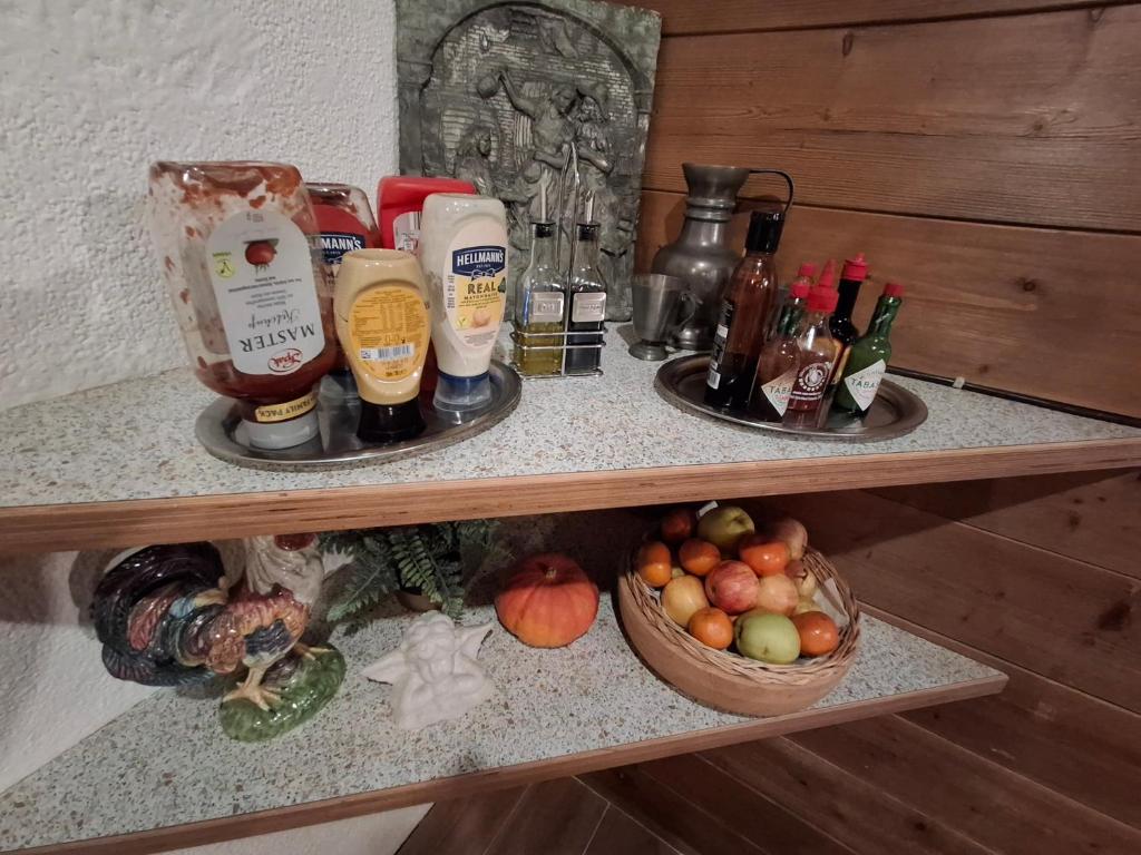 Jídlo v penzionu nebo okolí