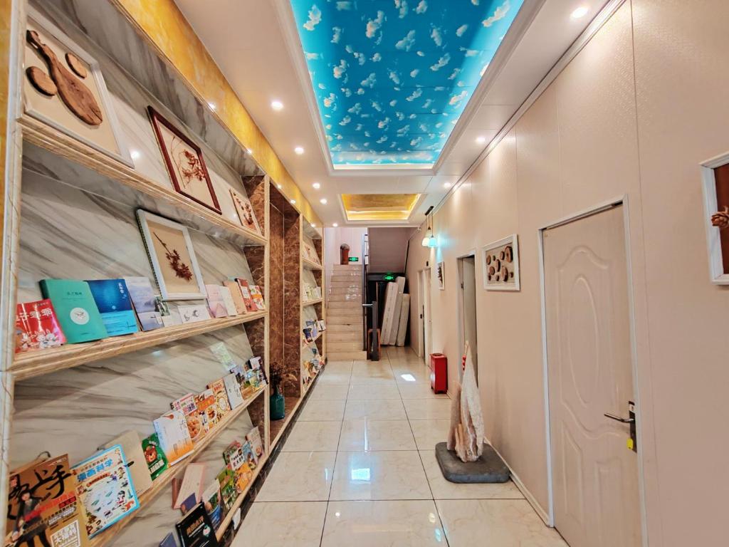 Fotografie z fotogalerie ubytování 凨凪凮夙雪山观景酒店 v destinaci Baisha
